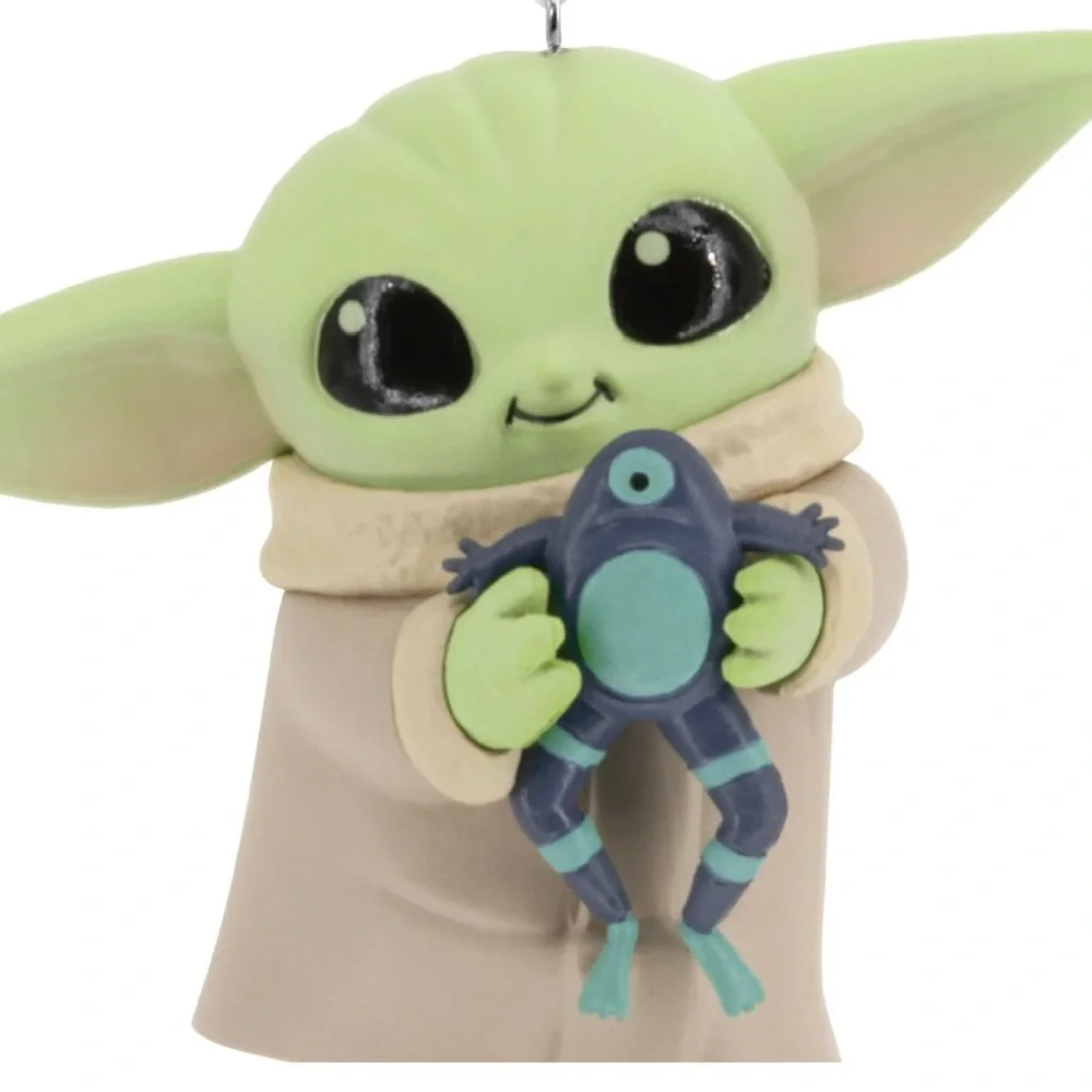 Hallmark Star Wars the Mandalorian “Grogu” Christmas Ornament (NWT)